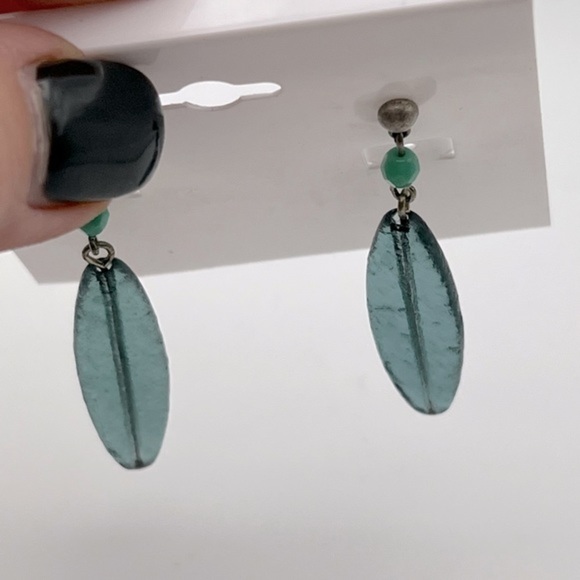 𝅺sea Glass‎ Pierced Earrings Teal Green - Picture 4 of 5